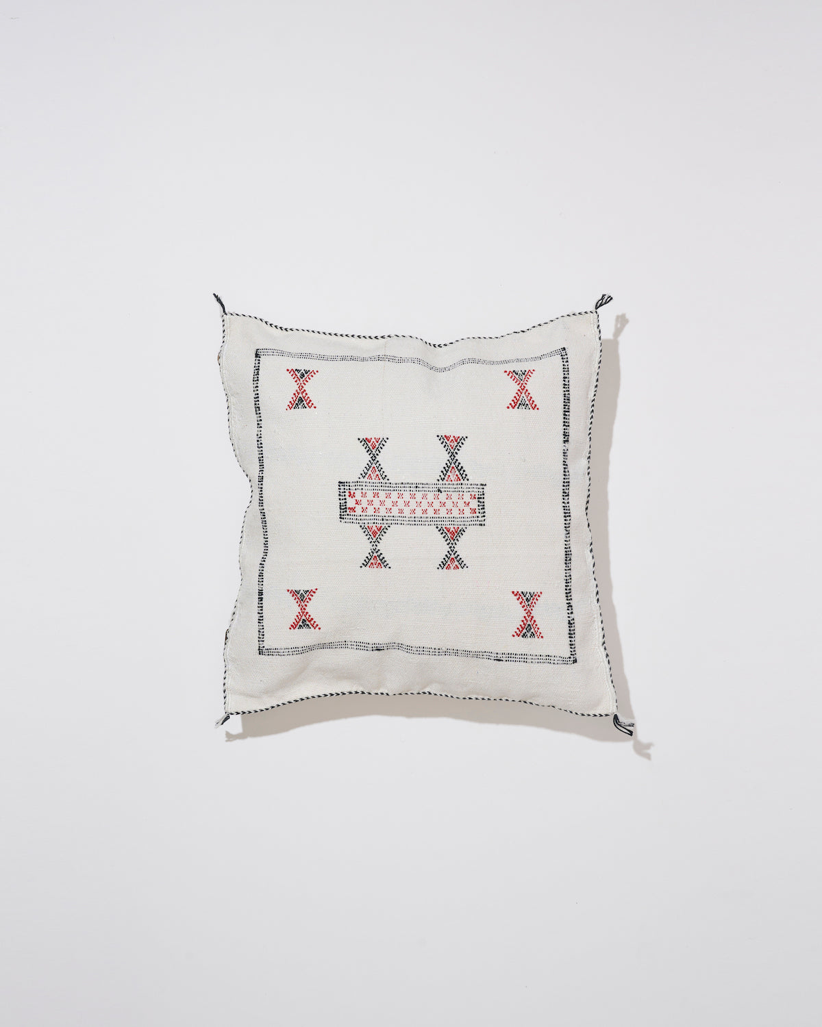 SAERA CUSHIONCOVER - OFF WHITE#06 サブラ クッションカバー - オフ